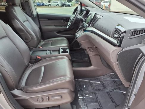 Used 2022 Honda Odyssey Touring image 9