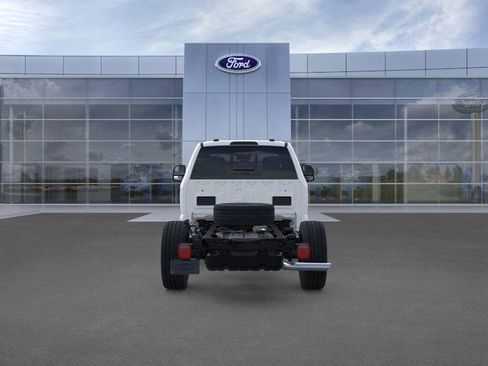 New 2025 Ford F350 XL w/ XL Chrome Package image 5