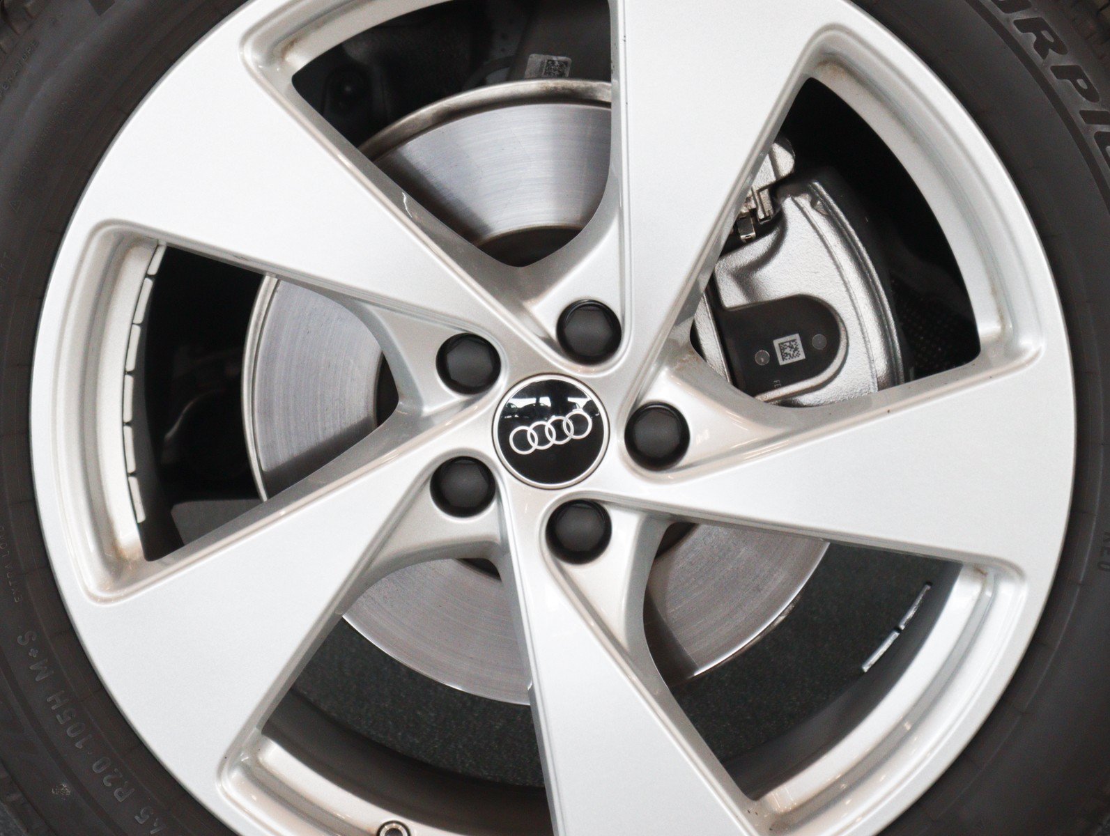 Used 2025 Audi Q5 Premium w/ Premium Plus AWD/4WD image 7