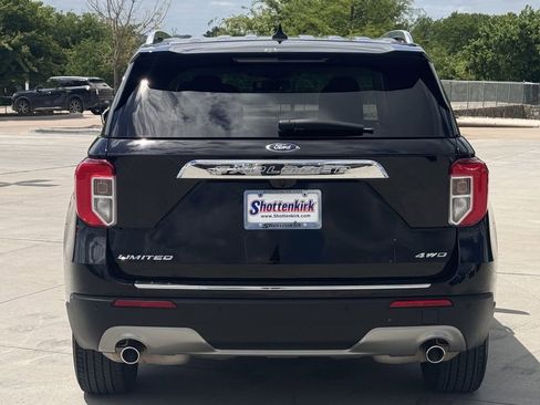 Used 2023 Ford Explorer Limited image 5