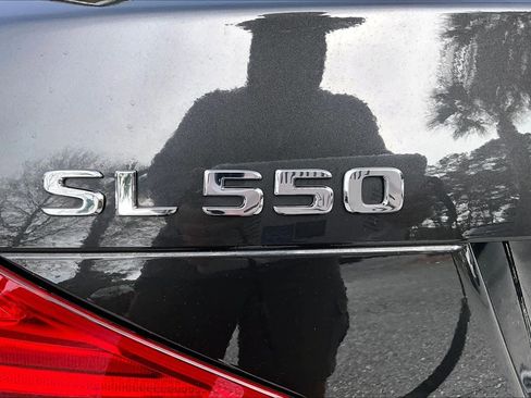 Used 2020 Mercedes-Benz SL 550 image 9