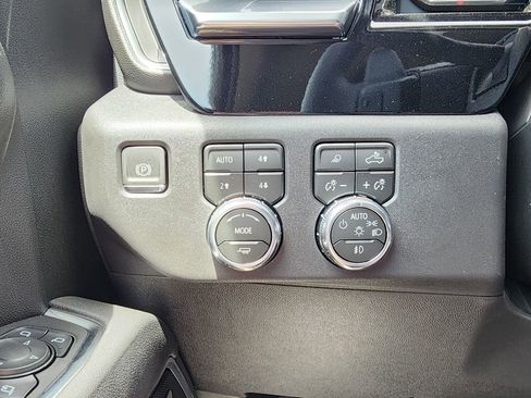 New 2026 GMC Sierra 1500 SLT w/ SLT Premium Plus Package AWD/4WD image 20