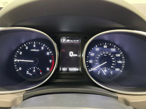 Used 2019 Hyundai Santa Fe XL AWD/4WD image 18