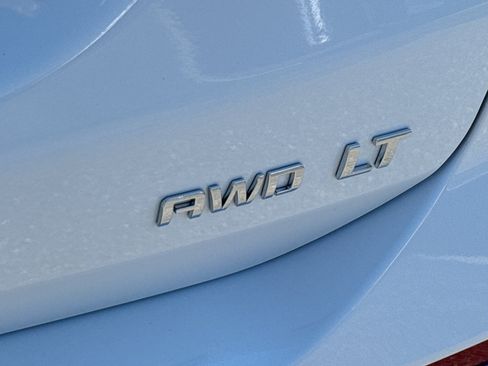 Certified 2021 Chevrolet Equinox LT AWD/4WD image 8