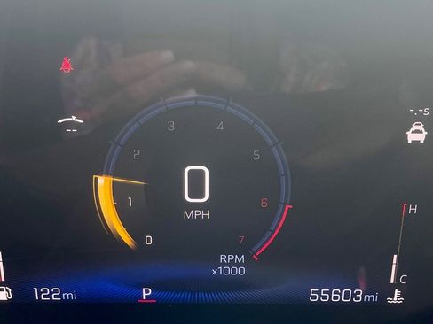 Certified 2024 Chevrolet Trax LT w/ Sunroof Package image 5