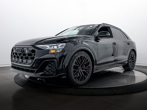 New 2026 Audi SQ8 Prestige image 7