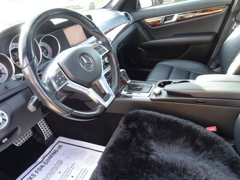 Used 2012 Mercedes-Benz C 300 C 300 Sport image 13
