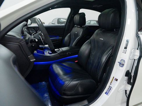 Used 2018 Mercedes-Benz S 63 AMG 4MATIC Sedan image 21