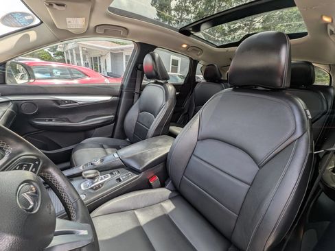 Used 2019 INFINITI QX50 Luxe AWD/4WD image 15