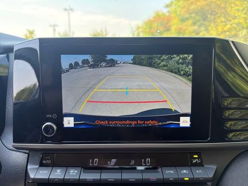 Used 2025 Toyota Camry LE FWD image 23