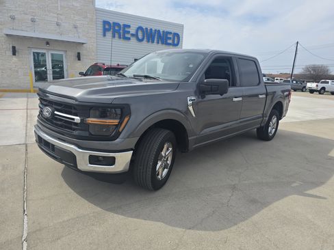 Used 2024 Ford F150 XLT w/ Mobile Office Package image 7