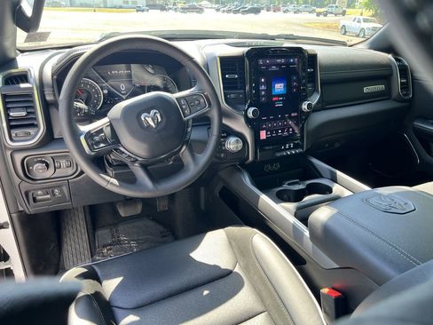 Certified 2025 RAM 1500 Laramie w/ Sport Appearance Package AWD/4WD image 19