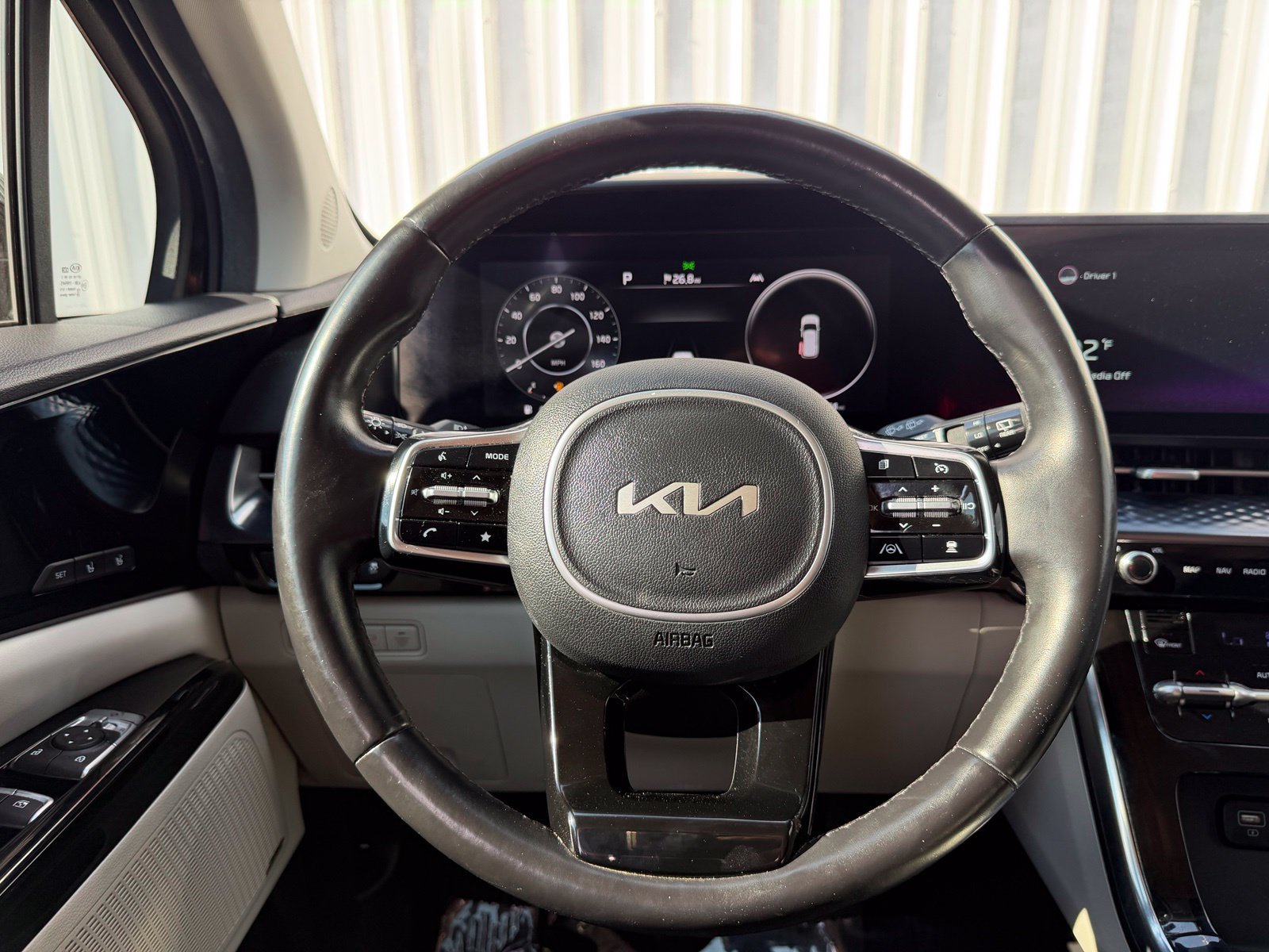 Used 2022 Kia Carnival SX Prestige FWD image 14