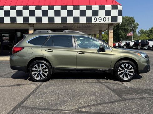 Used 2015 Subaru Outback 2.5i Limited w/ Popular Package #4 AWD/4WD image 8