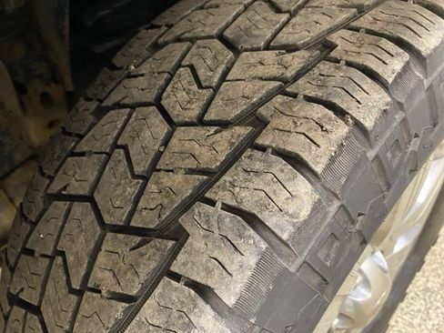 Used 2010 Ford F150 XLT AWD/4WD image 24