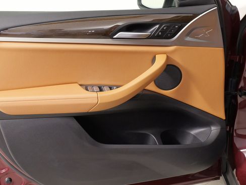 Used 2023 BMW X4 xDrive30i w/ Premium Package image 26