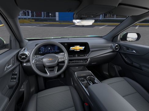 New 2026 Chevrolet Equinox LT w/ Convenience Package II image 15