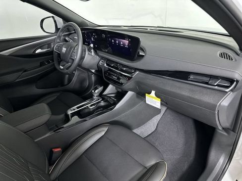 New 2026 Buick Envista Preferred FWD image 31