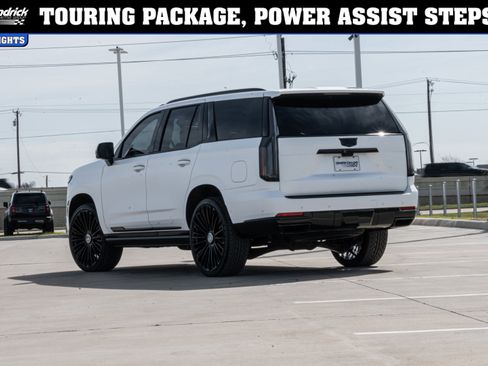 Used 2025 Cadillac Escalade Sport w/ Touring Package image 3
