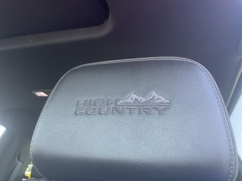 Used 2022 Chevrolet Silverado 3500 High Country w/ Safety Package II AWD/4WD image 32