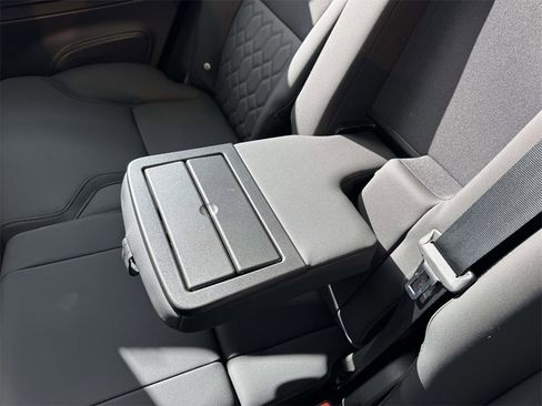 Certified 2026 Volvo XC90 B5 Plus w/ Protection Package image 9