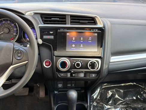 Used 2015 Honda Fit EX-L image 8