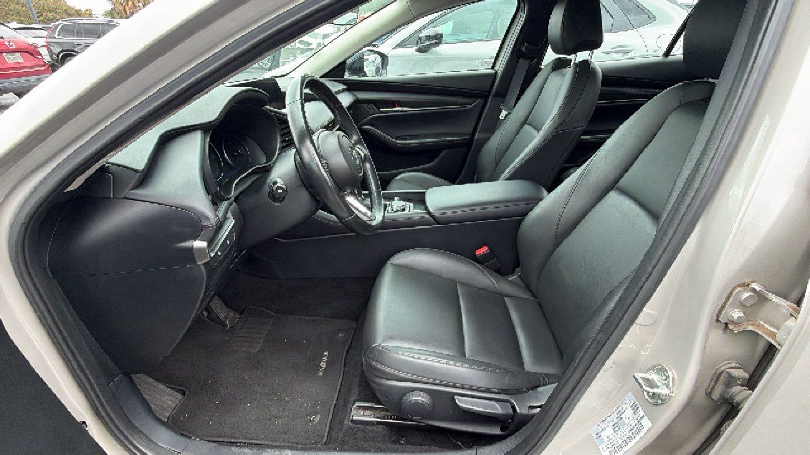 Used 2024 MAZDA MAZDA3 s FWD image 29