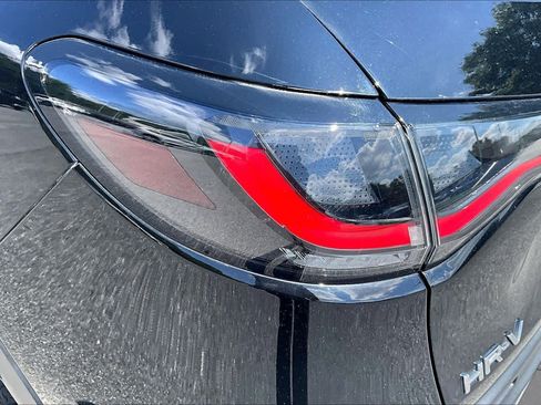Used 2024 Honda HR-V Sport image 29