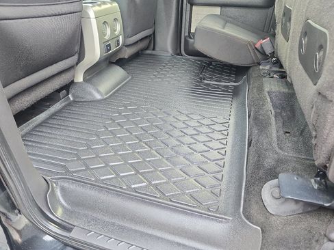 Used 2014 Ford F150 FX4 w/ Equipment Group 401A Mid AWD/4WD image 21
