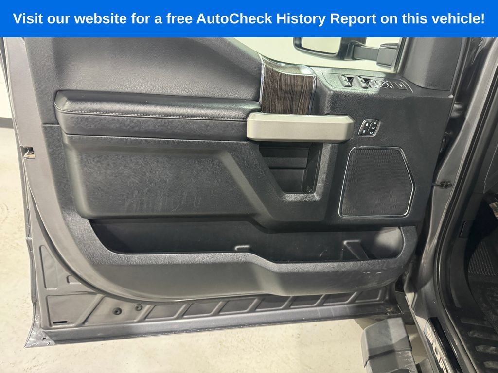 Used 2021 Ford F250 Lariat AWD/4WD image 16