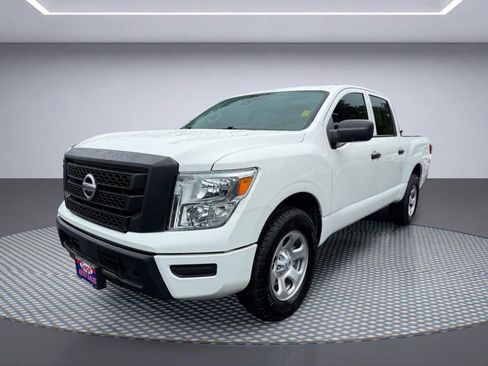 Used 2022 Nissan Titan S w/ S Utility Package AWD/4WD image 2