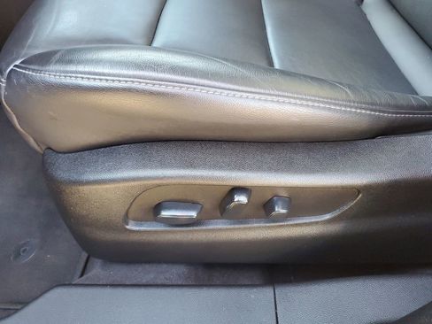 Used 2023 Cadillac XT4 Premium Luxury w/ Cold Weather Package image 9