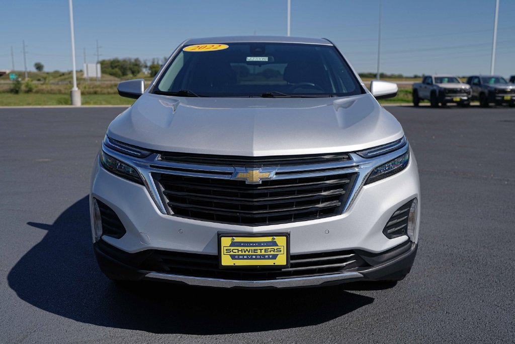 Used 2022 Chevrolet Equinox LT FWD image 2