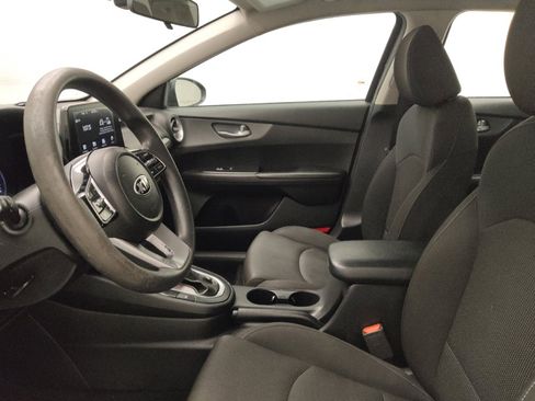 Used 2020 Kia Forte LXS image 17