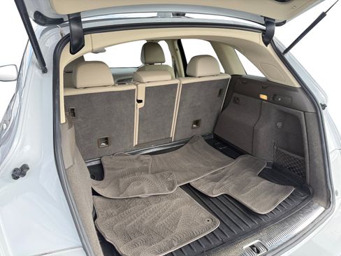 Used 2016 Audi Q5 2.0T Premium Plus w/ Technology Package image 12