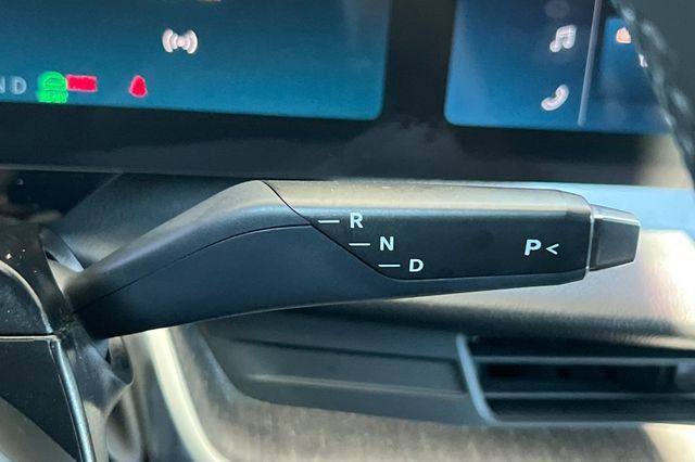 Used 2024 Lucid Air Touring AWD/4WD image 23