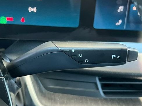 Used 2024 Lucid Air Touring AWD/4WD image 23