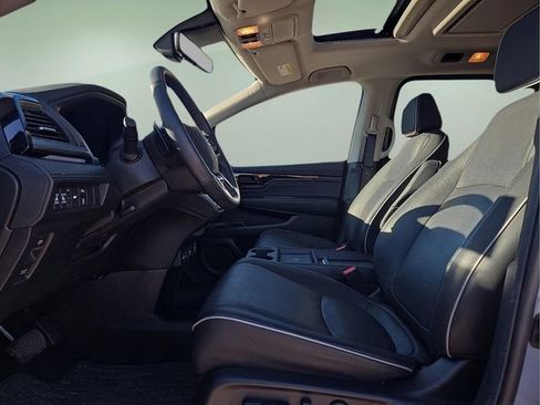 Used 2025 Honda Odyssey Elite image 21