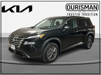 Used 2024 Nissan Rogue S video 2