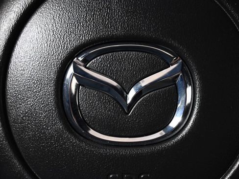 Used 2023 MAZDA MAZDA3 s image 36