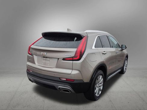Used 2023 Cadillac XT4 Premium Luxury w/ Cold Weather Package image 6