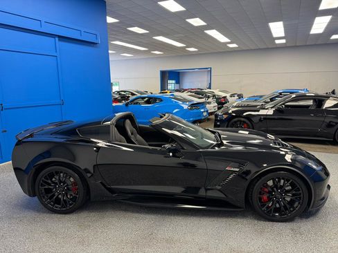 Used 2019 Chevrolet Corvette Z06 w/ Battery Protection Package RWD image 5