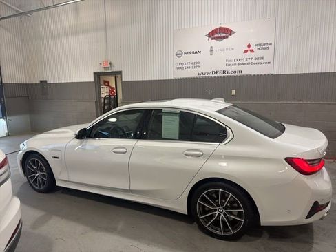 Used 2021 BMW 330e xDrive w/ Executive Package AWD/4WD image 5