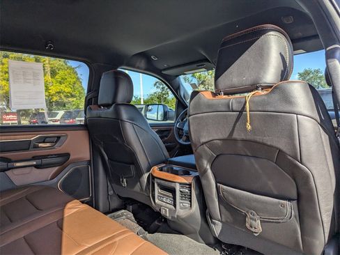 Used 2023 RAM 1500 Limited w/ Body Color Bumper Group image 12