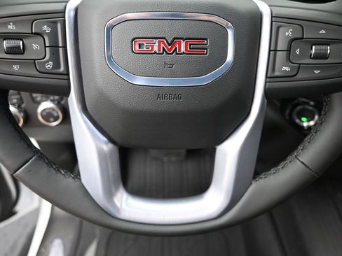 New 2026 GMC Sierra 1500 SLE w/ Preferred Package image 14