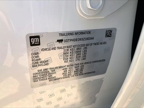 Used 2025 GMC Sierra 1500 SLT RWD image 30