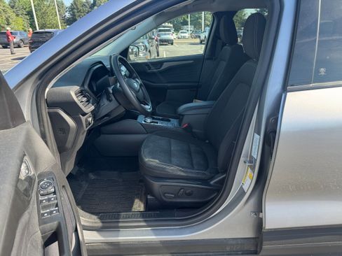Used 2024 Ford Escape Active AWD/4WD image 12