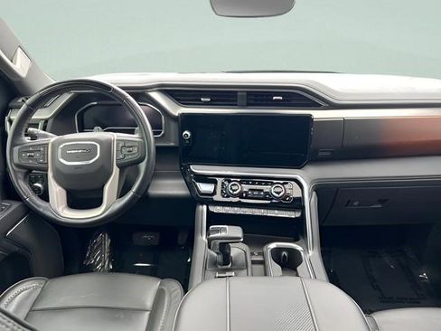 Certified 2025 GMC Sierra 1500 Denali image 5