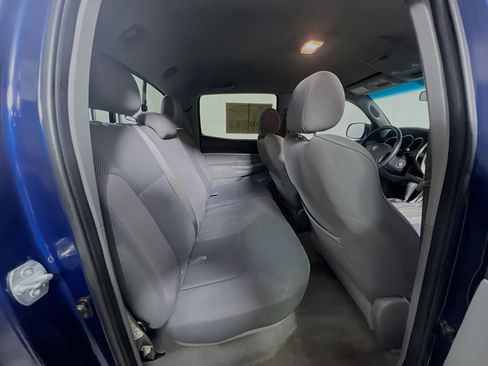 Used 2006 Toyota Tacoma PreRunner image 31