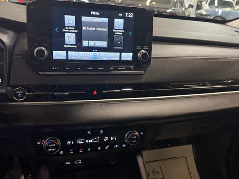 Used 2024 Mitsubishi Outlander SEL image 42